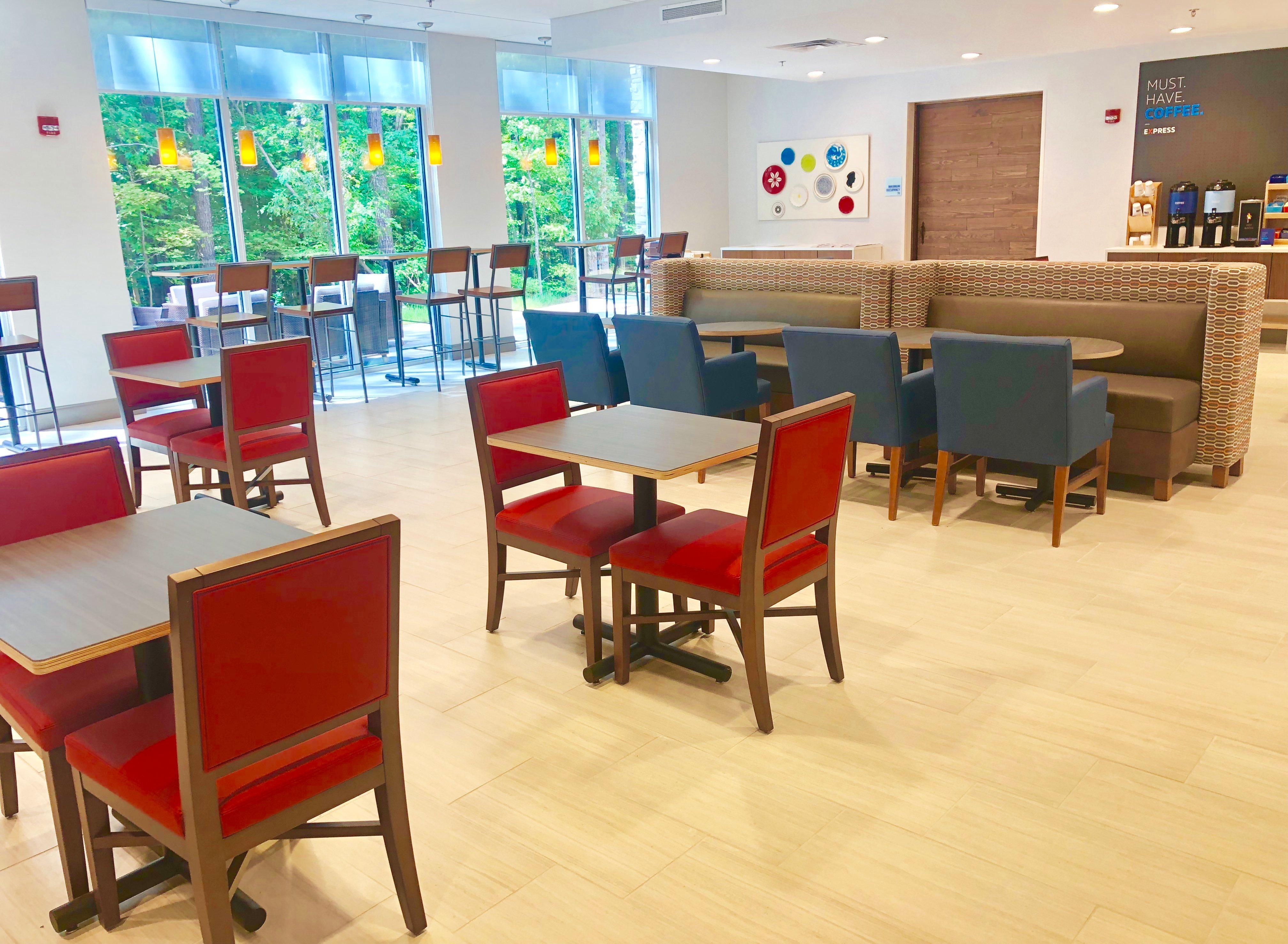 Holiday Inn Express & Suites Raleigh Airport - Brier Creek By Ihg Ngoại thất bức ảnh